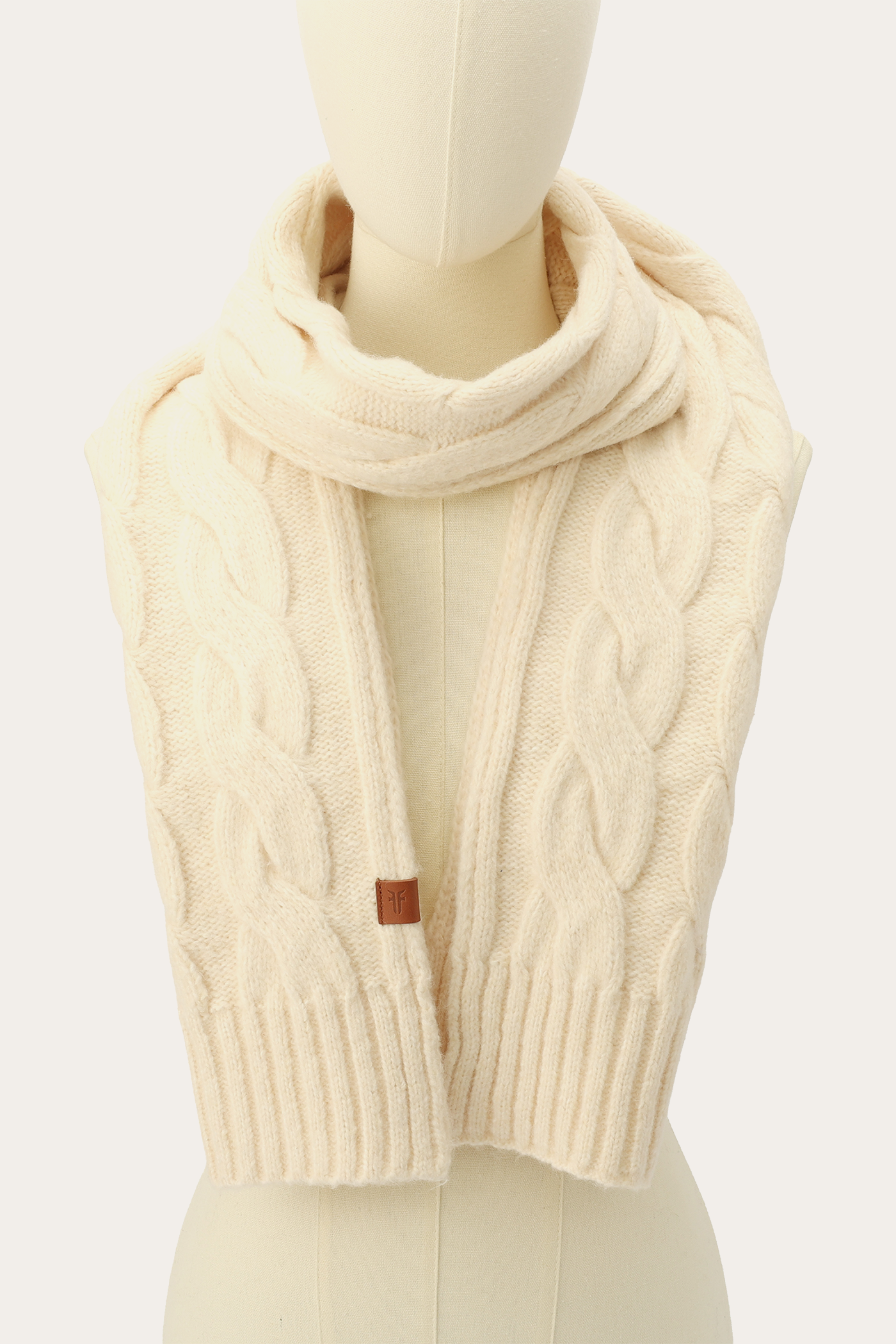 Wide Cable Scarf - Image 5